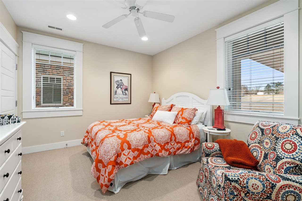 870 Pointe Drive Unit: 61
