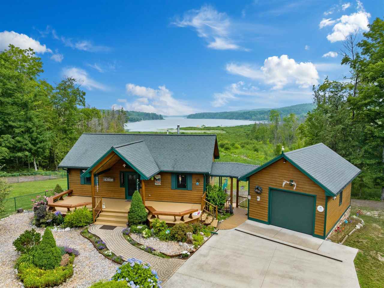 4472 Six Mile Lake Road