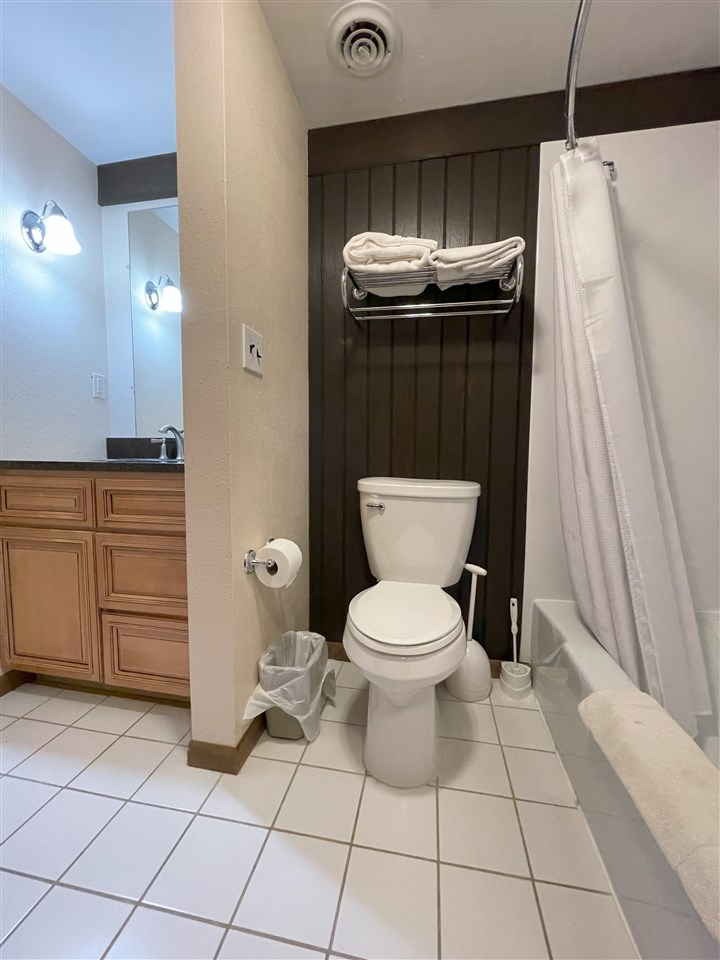 2553 2745 Boynestadt Condo Drive Unit: B-449