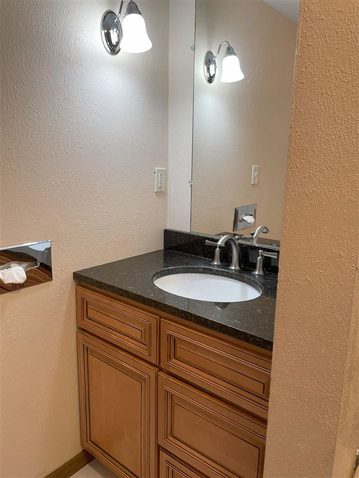 2553 2745 Boynestadt Condo Drive Unit: B-449