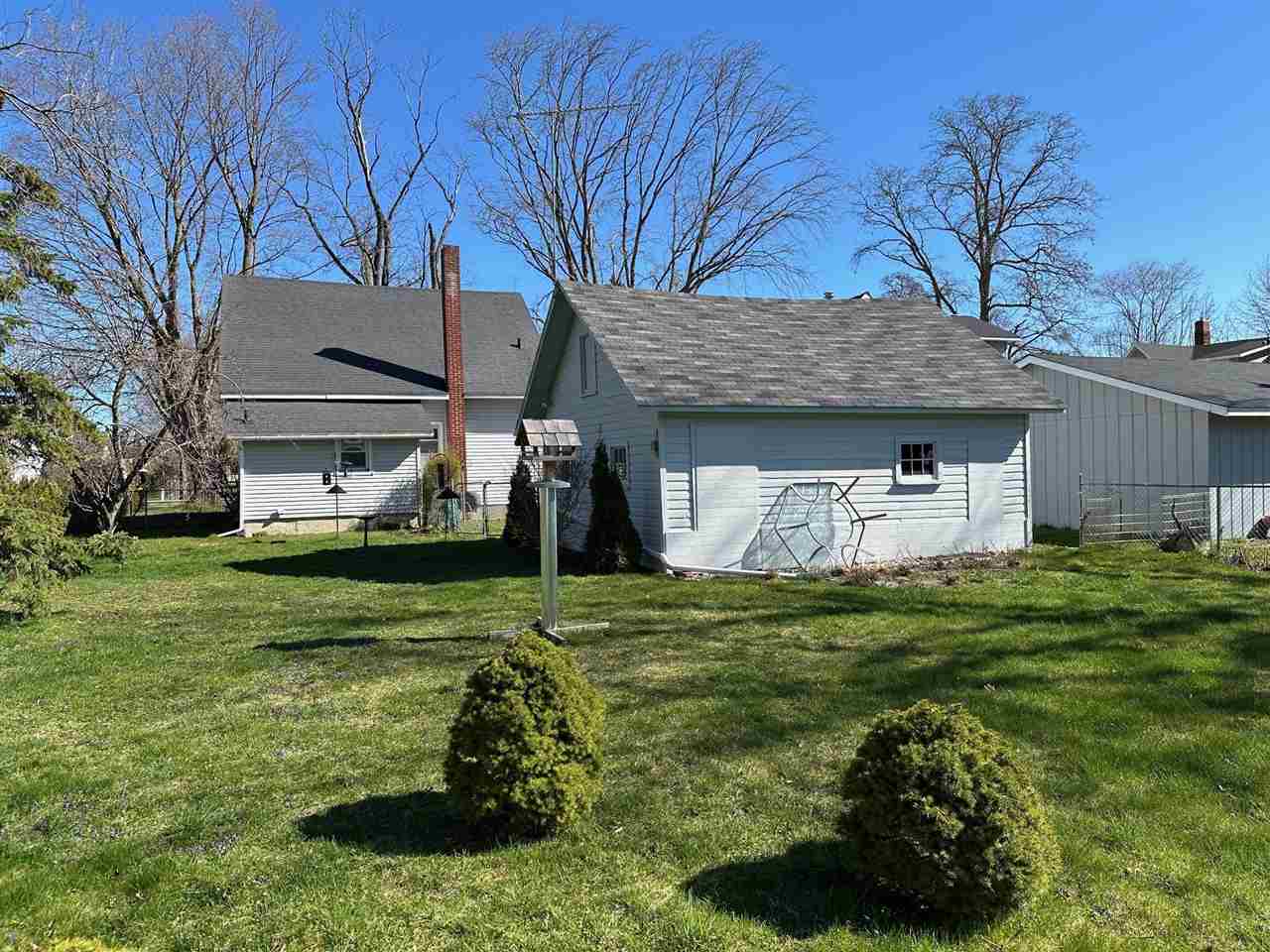 106 Wood Avenue