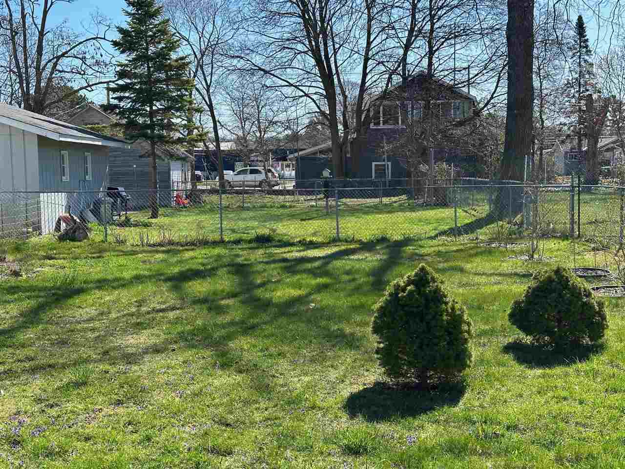 106 Wood Avenue