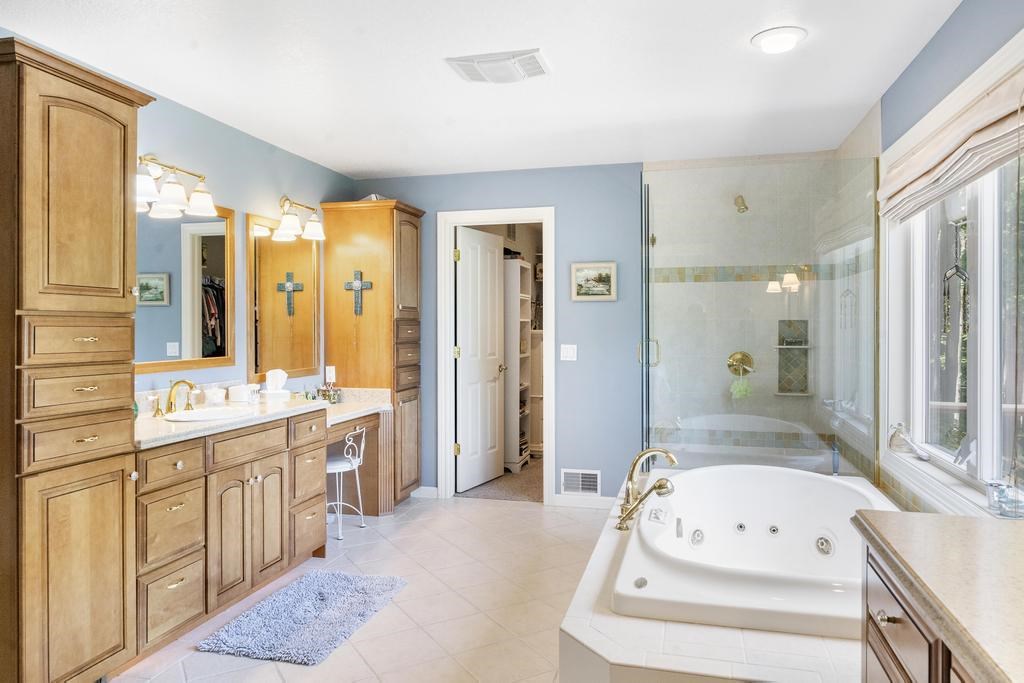 289 Blue Water Trail