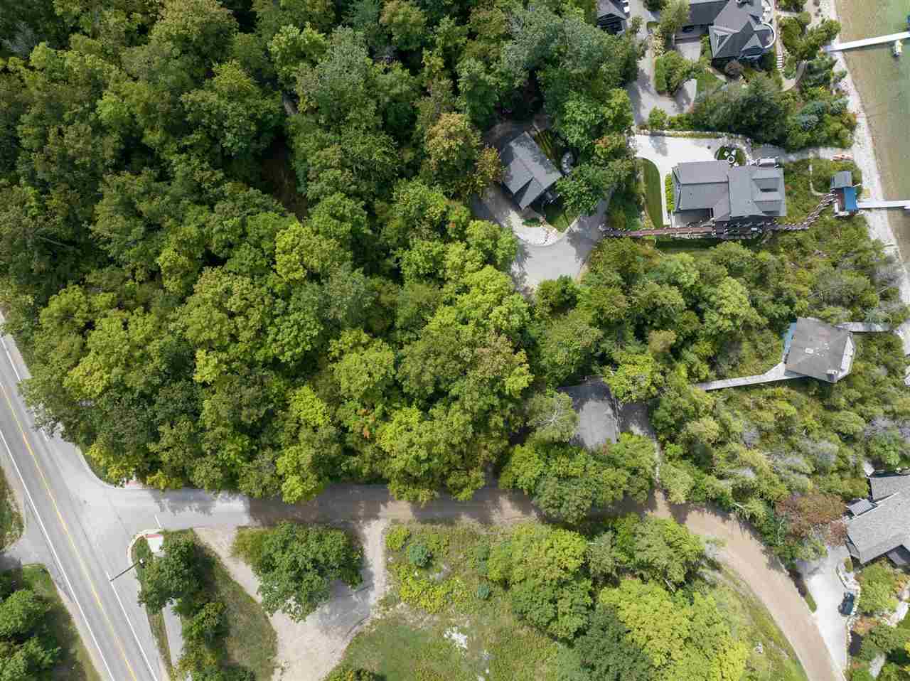 03096 Springwater Beach Road