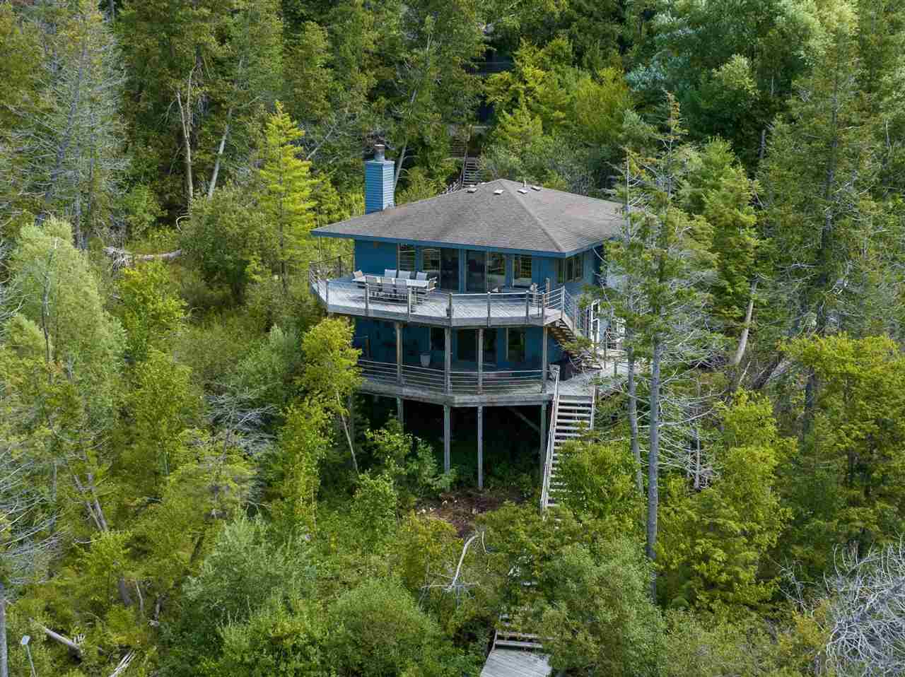 03096 Springwater Beach Road