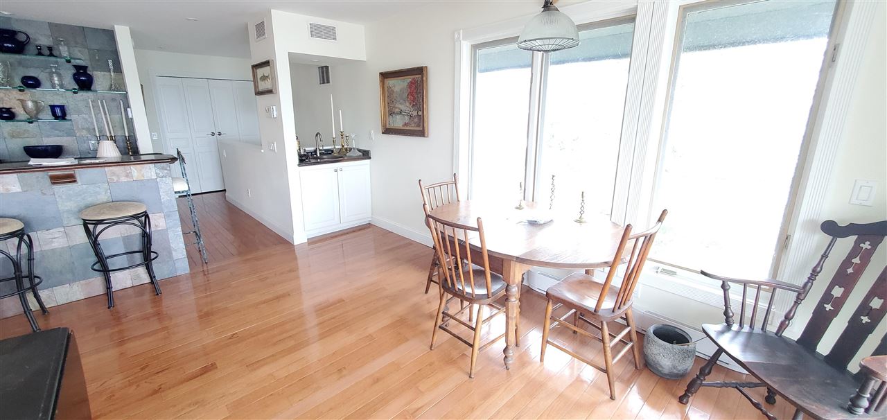 03096 Springwater Beach Road