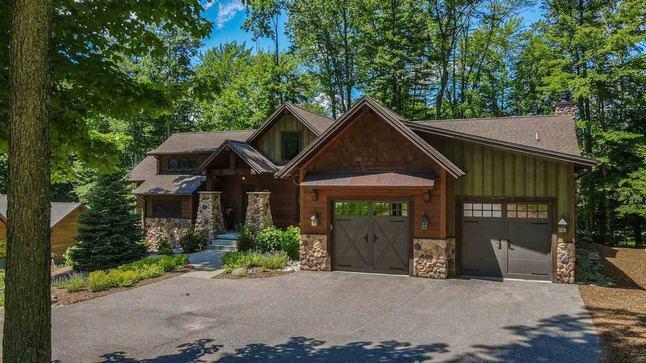 01493 Powder Ridge Drive