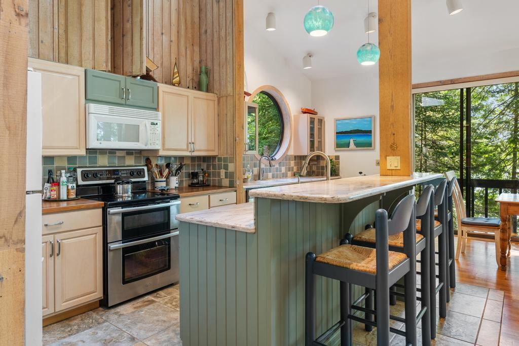 7720 Indian Trails (PVT)