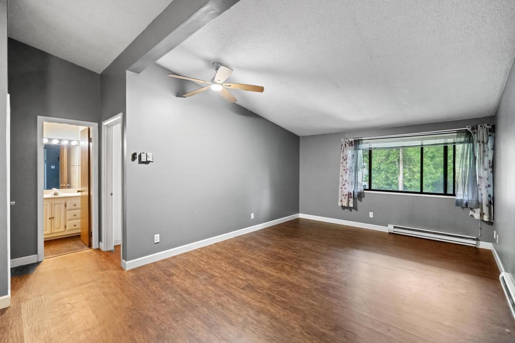201 Meech Street Unit: 14 upper
