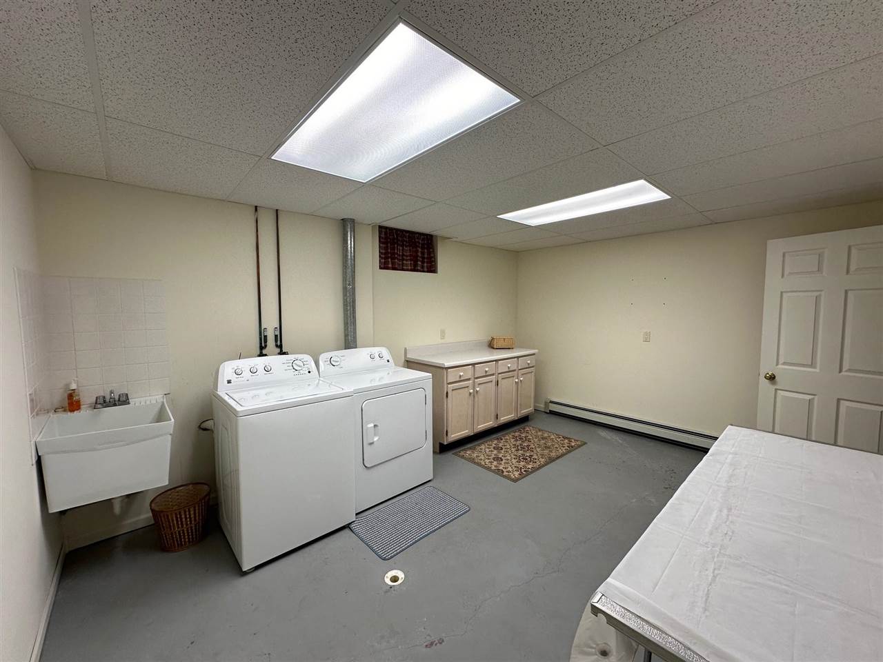 12127 Country Club Dr. Drive