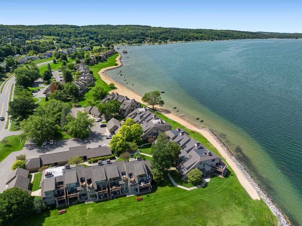 700 Front Street Unit: 77