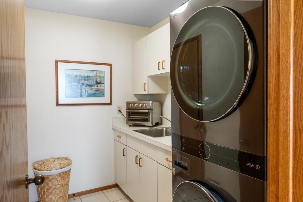 700 Front Street Unit: 77