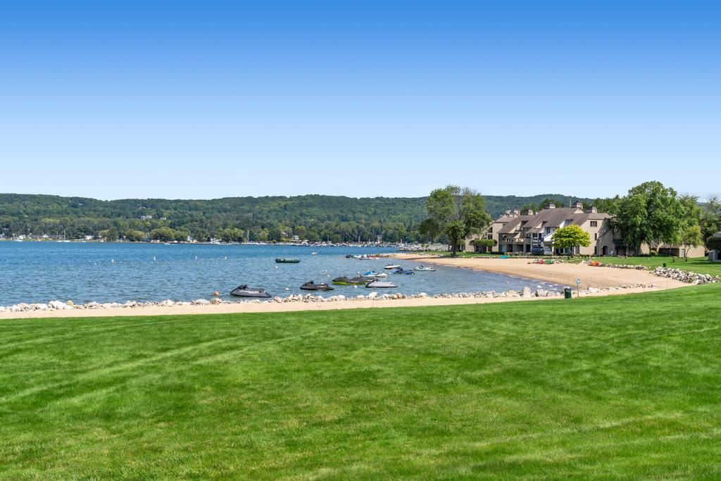 700 Front Street Unit: 77