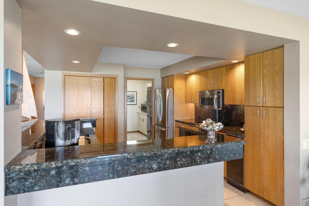 700 Front Street Unit: 77