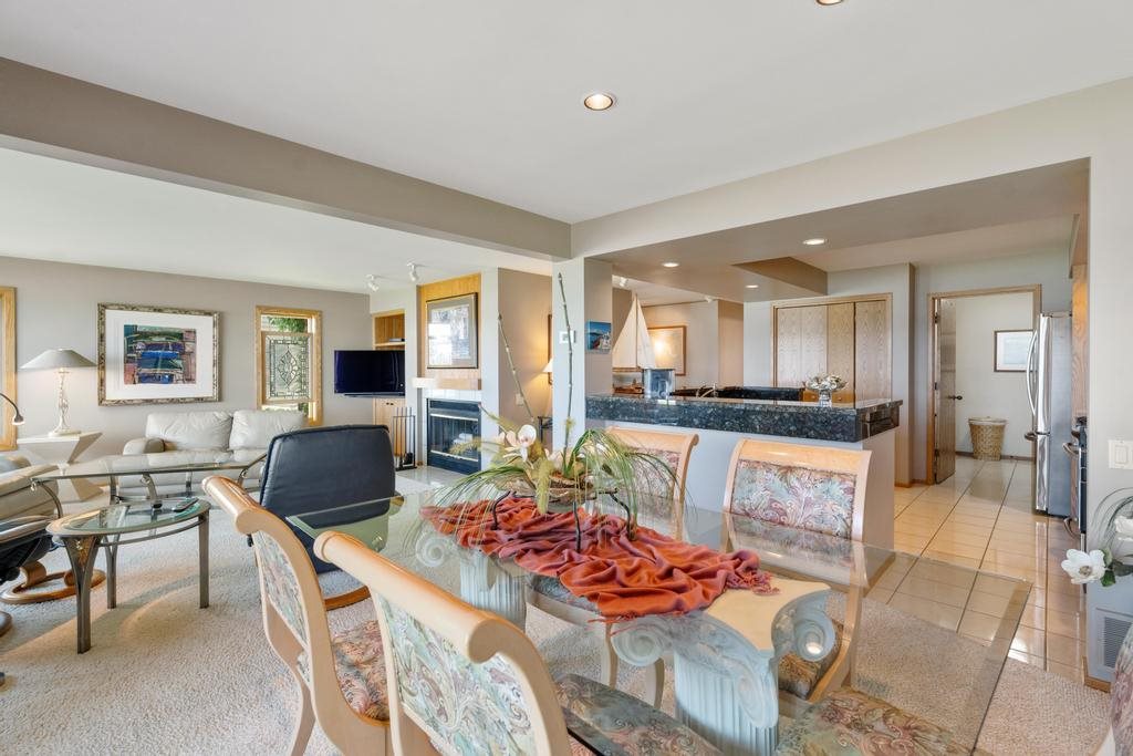 700 Front Street Unit: 77