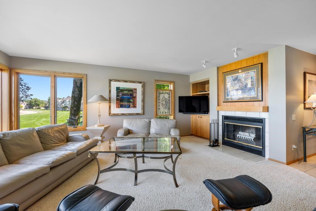 700 Front Street Unit: 77