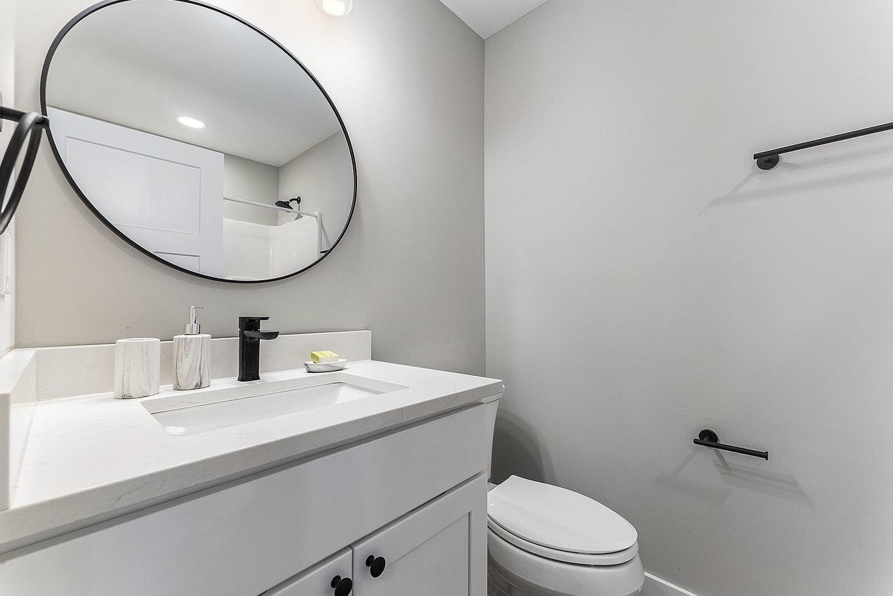 12261 Boyne City Road Unit: 4