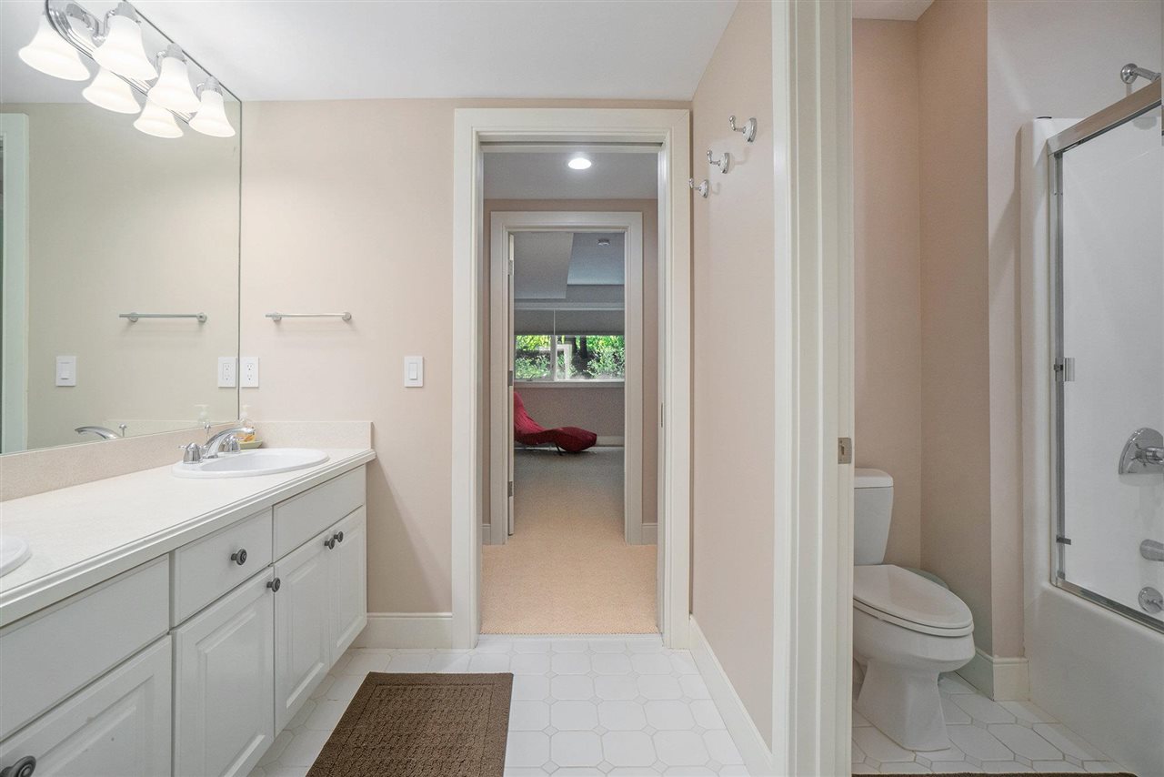 1171 Cedar Lane
