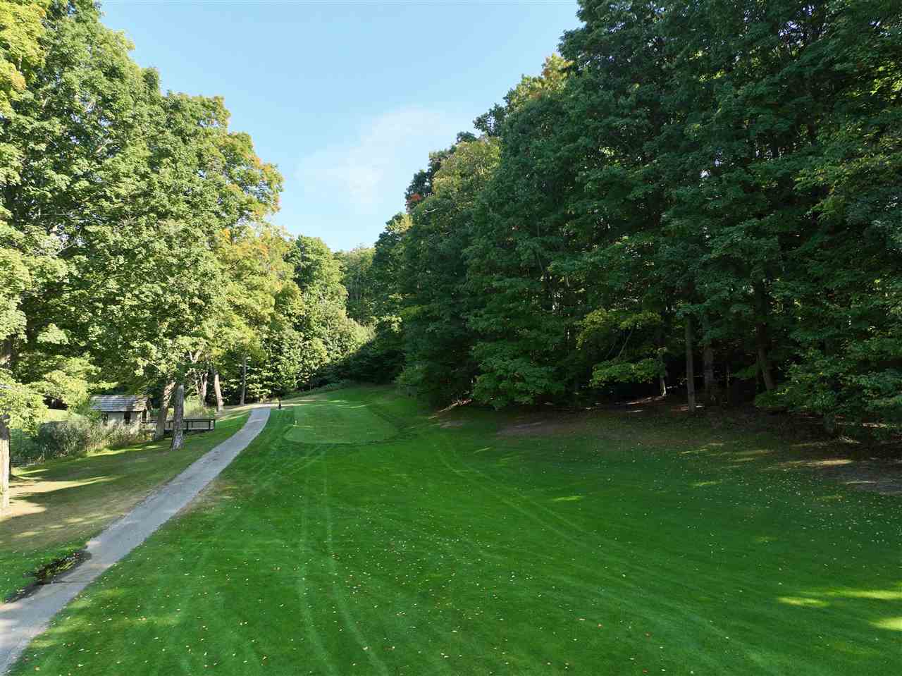 71 Turnberry Trail