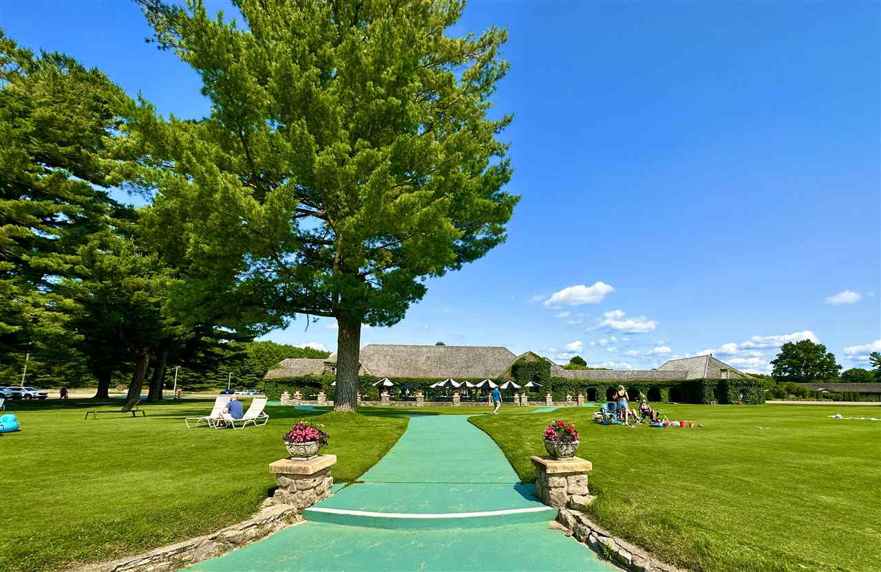 71 Turnberry Trail