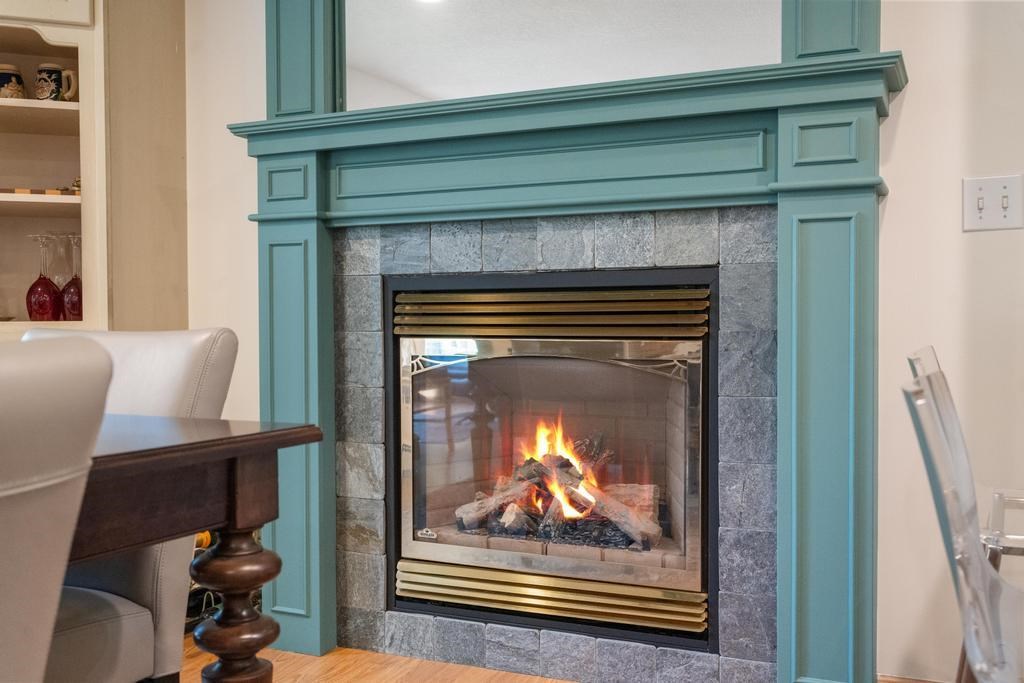 4030 Lakeshore Road