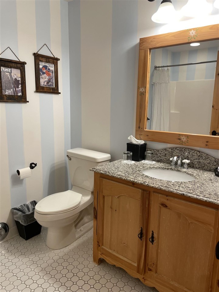 02780 Boyne Mountain Road Unit: Unit 94 "B" / Doors #165/167 Innsbruck Suite