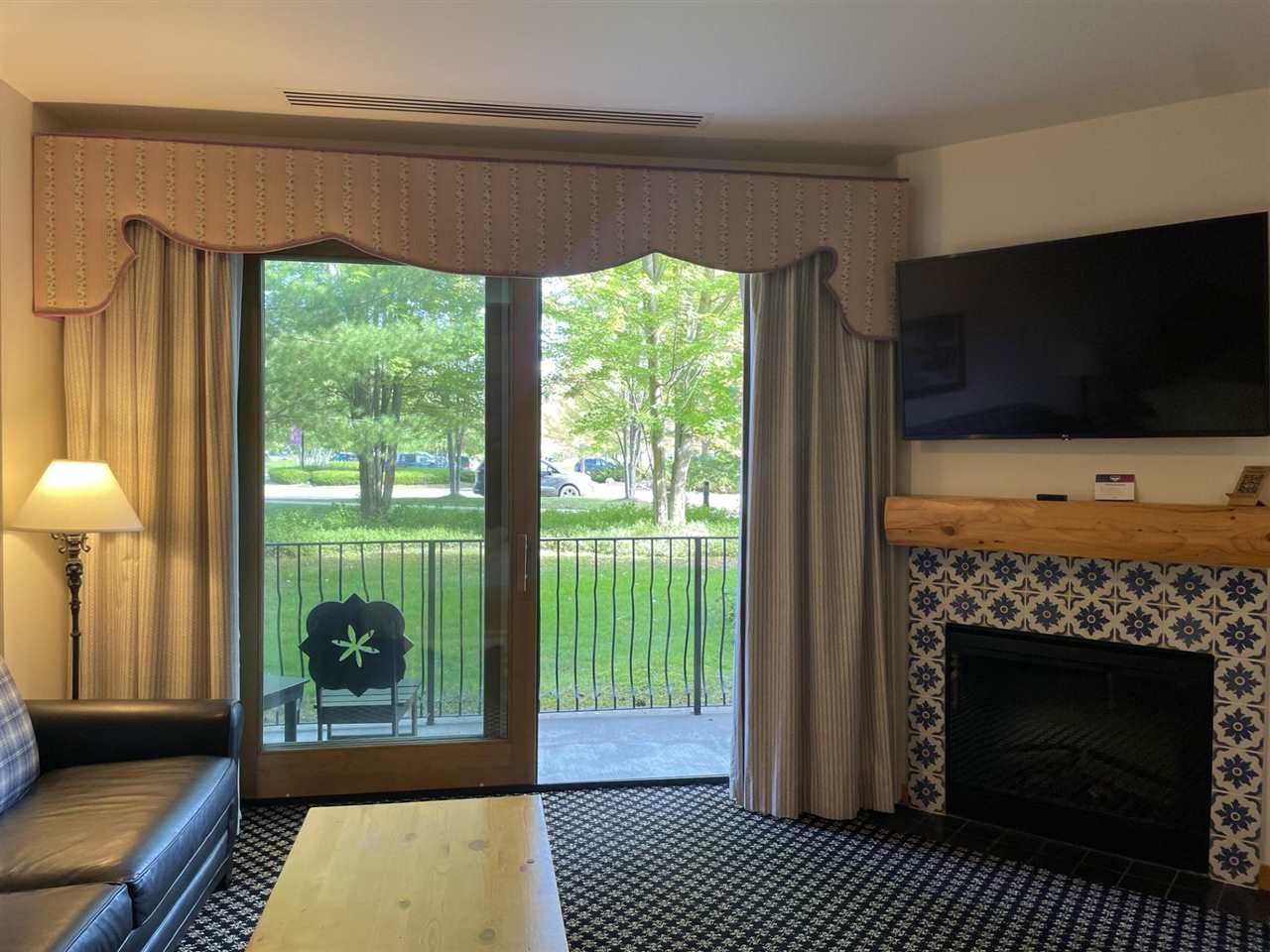 02780 Boyne Mountain Road Unit: Unit 94 "B" / Doors #165/167 Innsbruck Suite