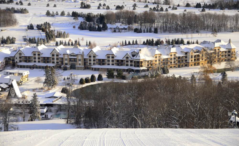 02780 Boyne Mountain Road Unit: Unit 94 "B" / Doors #165/167 Innsbruck Suite