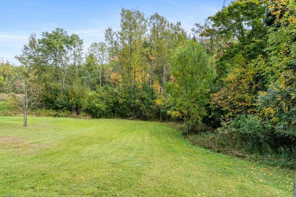 2950 S Advance Rd Road