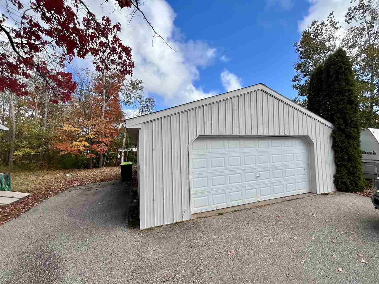 5938 Loeb Road