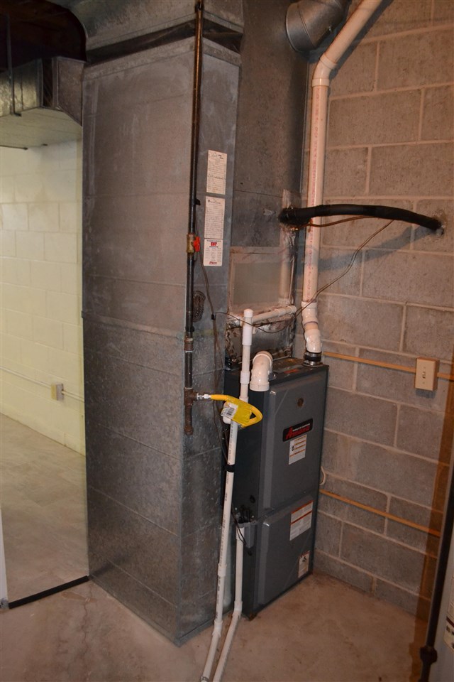 9333 Huffman Lake Road