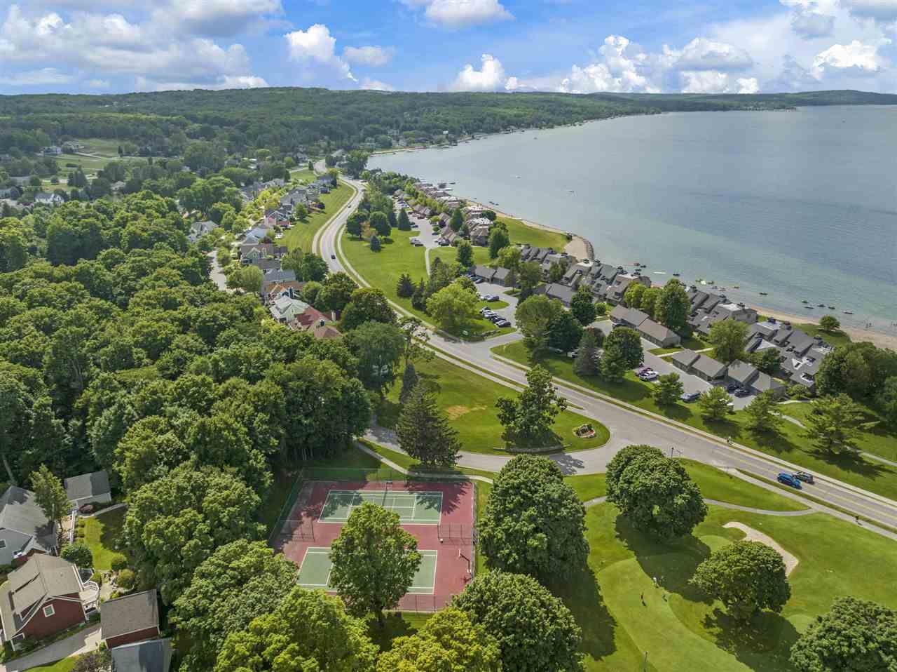 624 Lake Park Drive