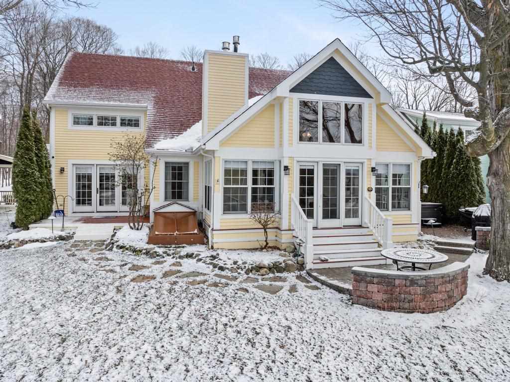 624 Lake Park Drive