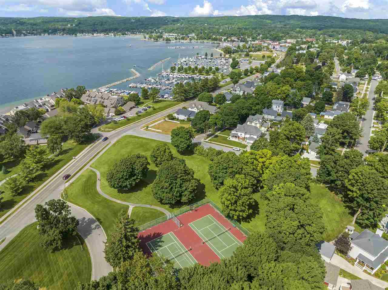624 Lake Park Drive