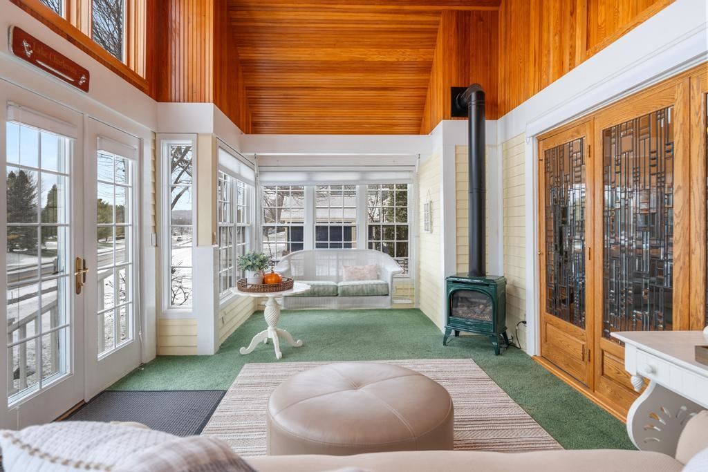 624 Lake Park Drive