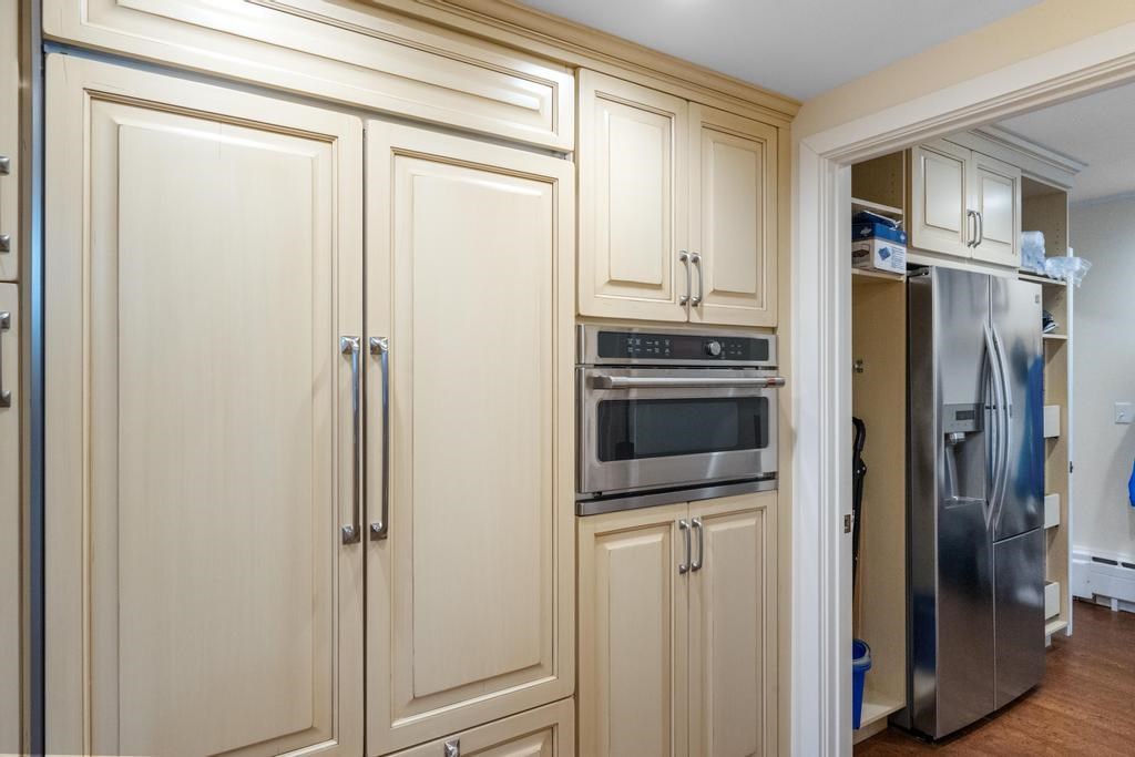 1 Thistle Downs Drive