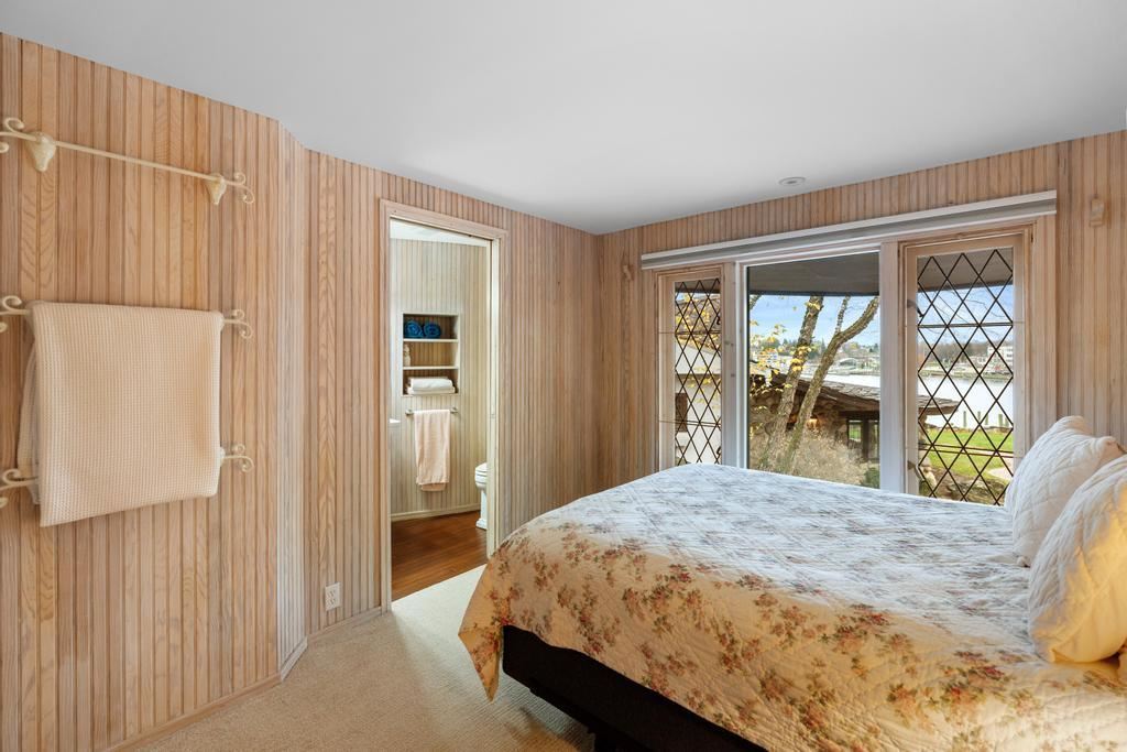 1 Thistle Downs Drive