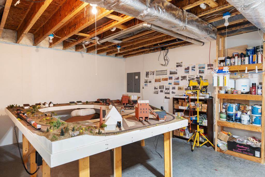 9255 Pine Lake Road