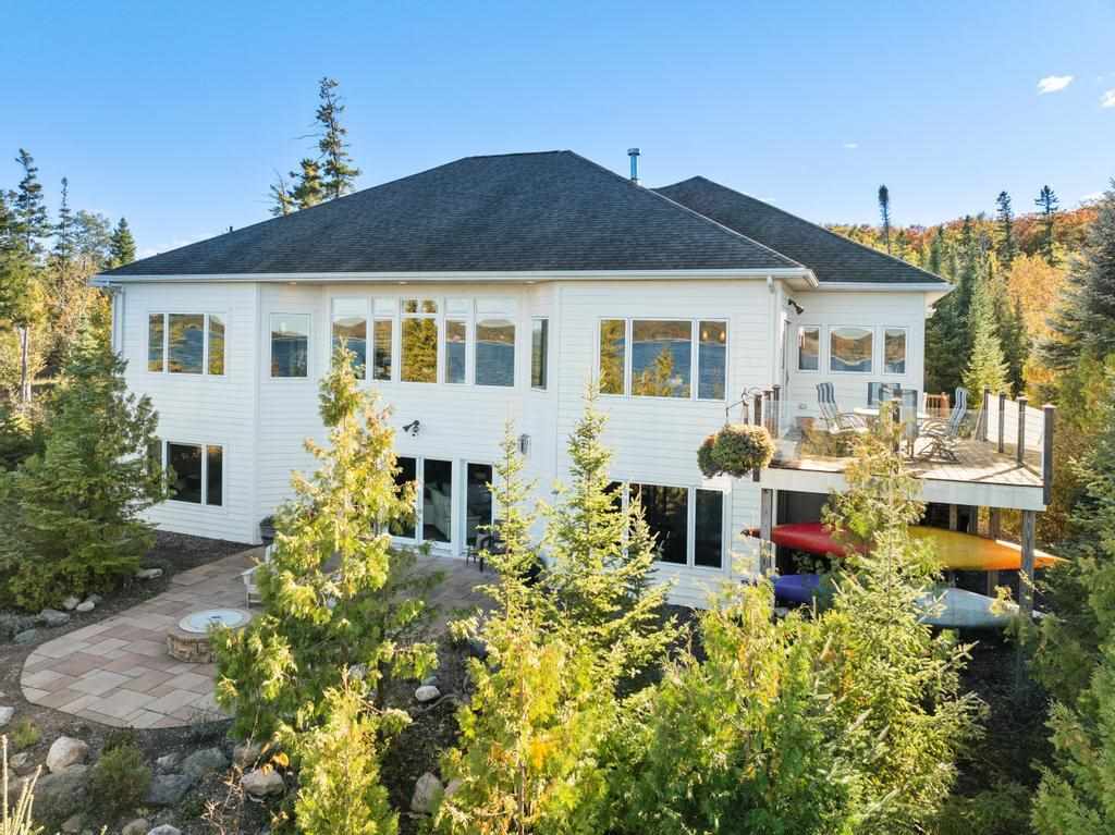 9255 Pine Lake Road