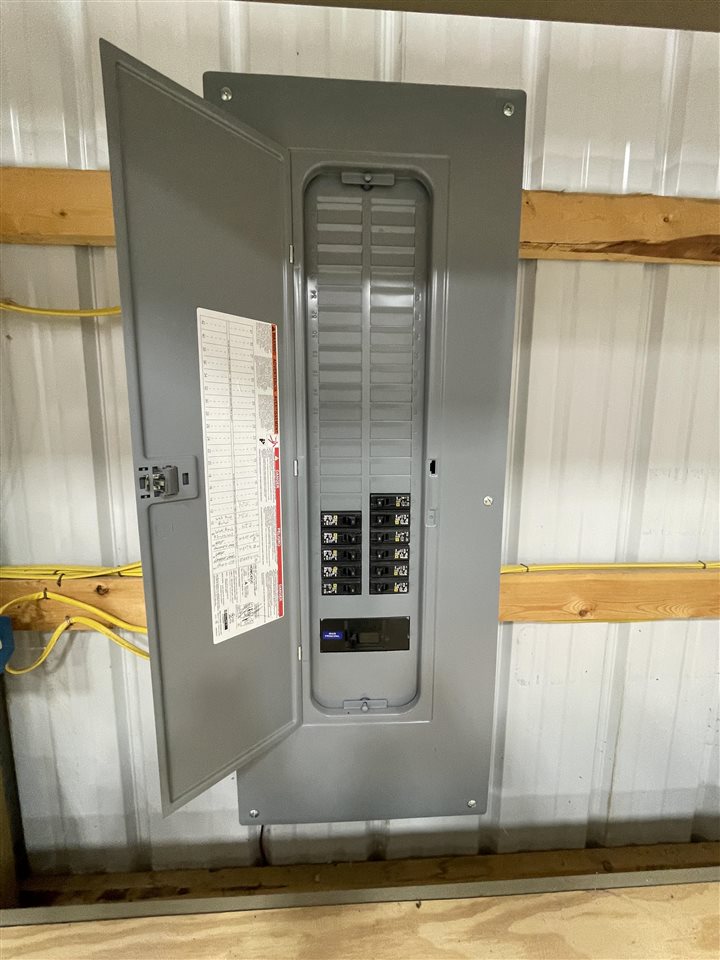 5801 LOEB Road Unit: 10