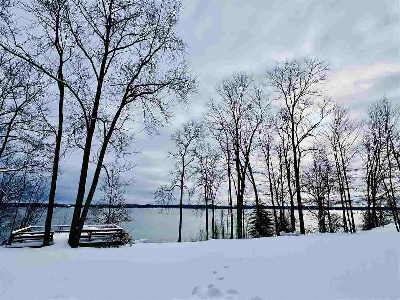 8817 Brettonwood Shores Road