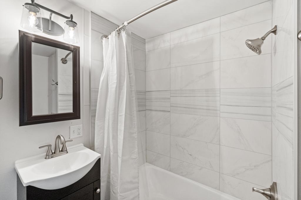 609 Elizabeth Street