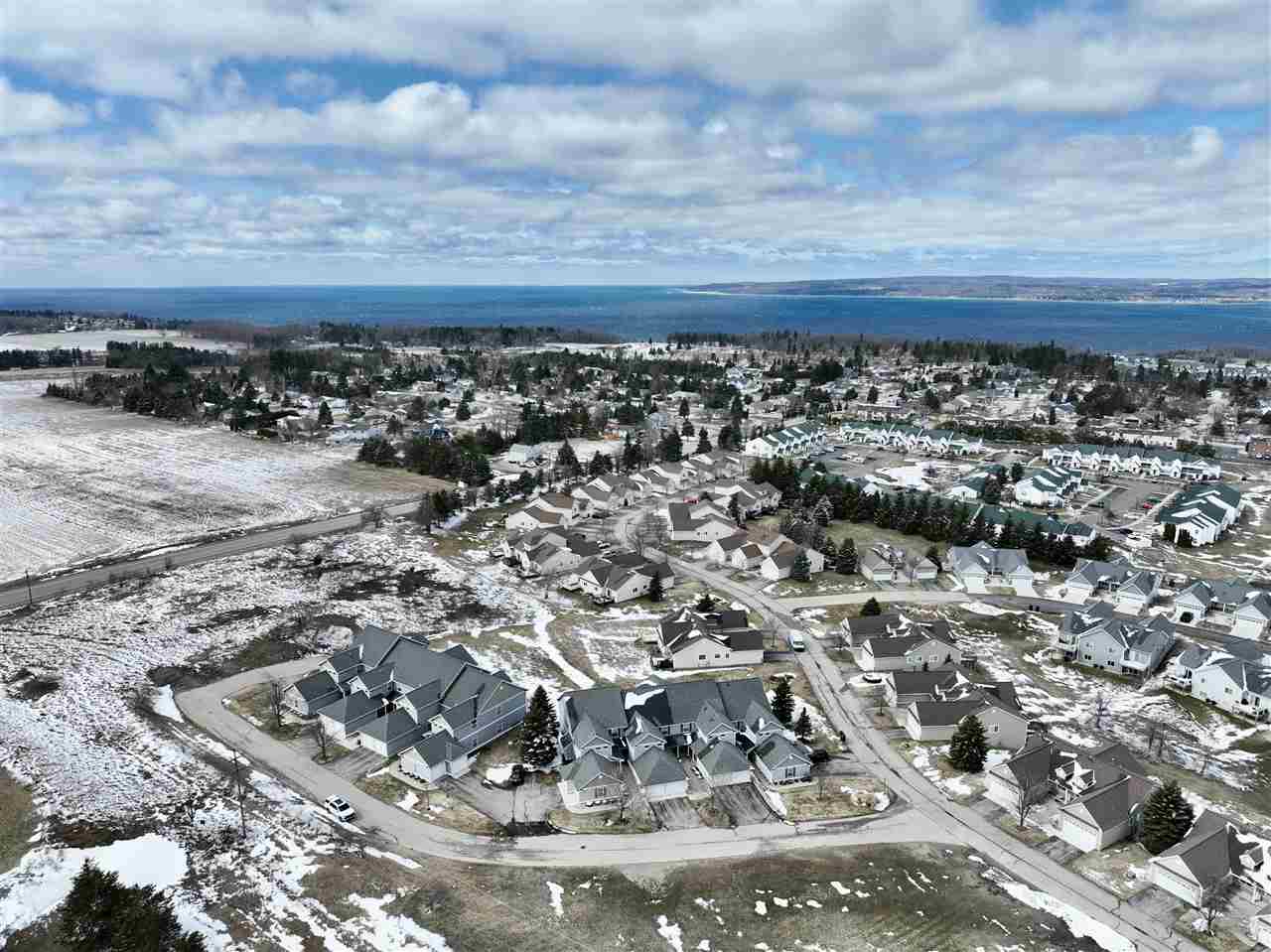 1513 Castle Drive Unit: 85