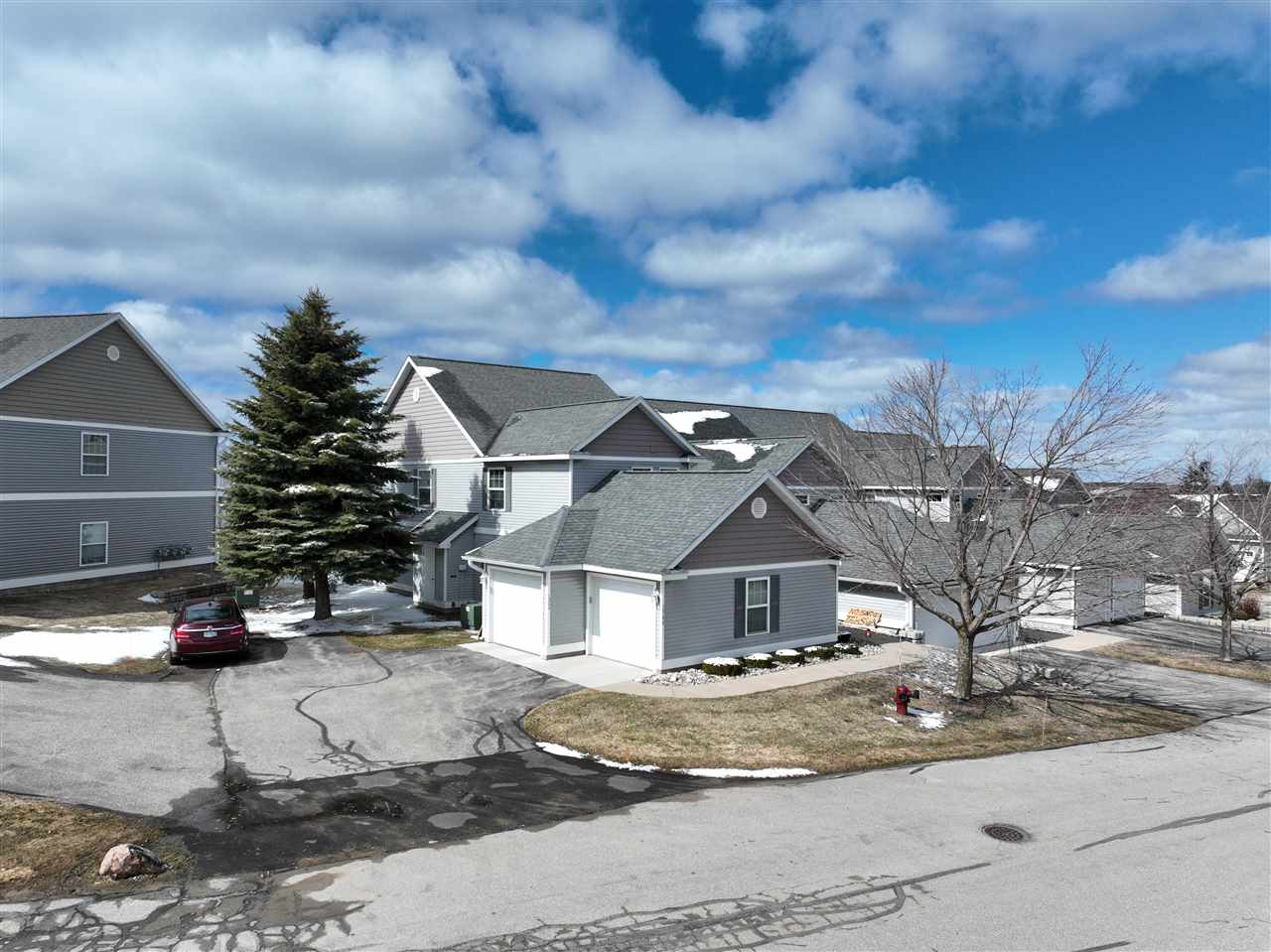 1513 Castle Drive Unit: 85