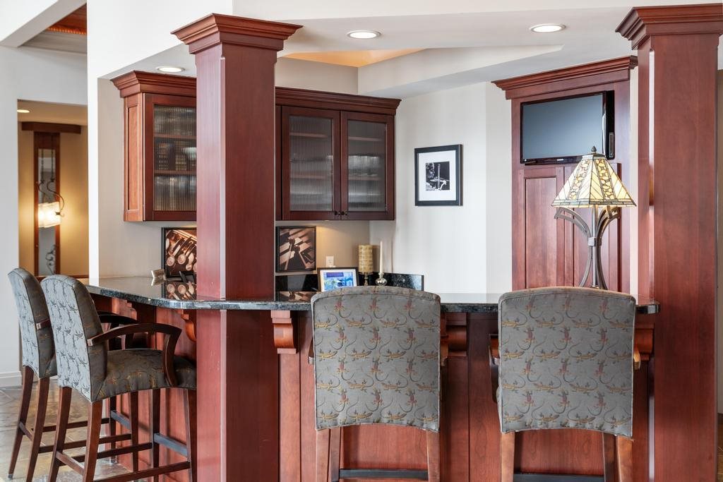 6579 Woods Creek Drive