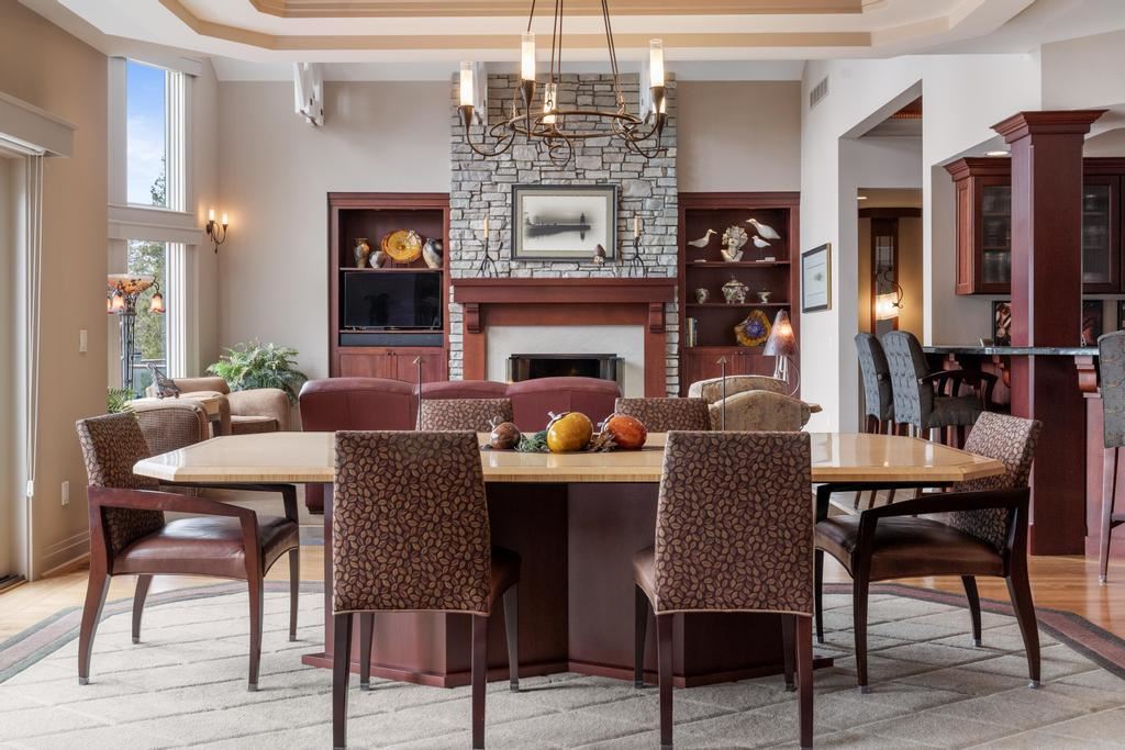 6579 Woods Creek Drive