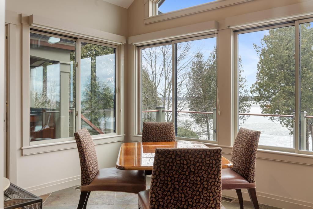 6579 Woods Creek Drive