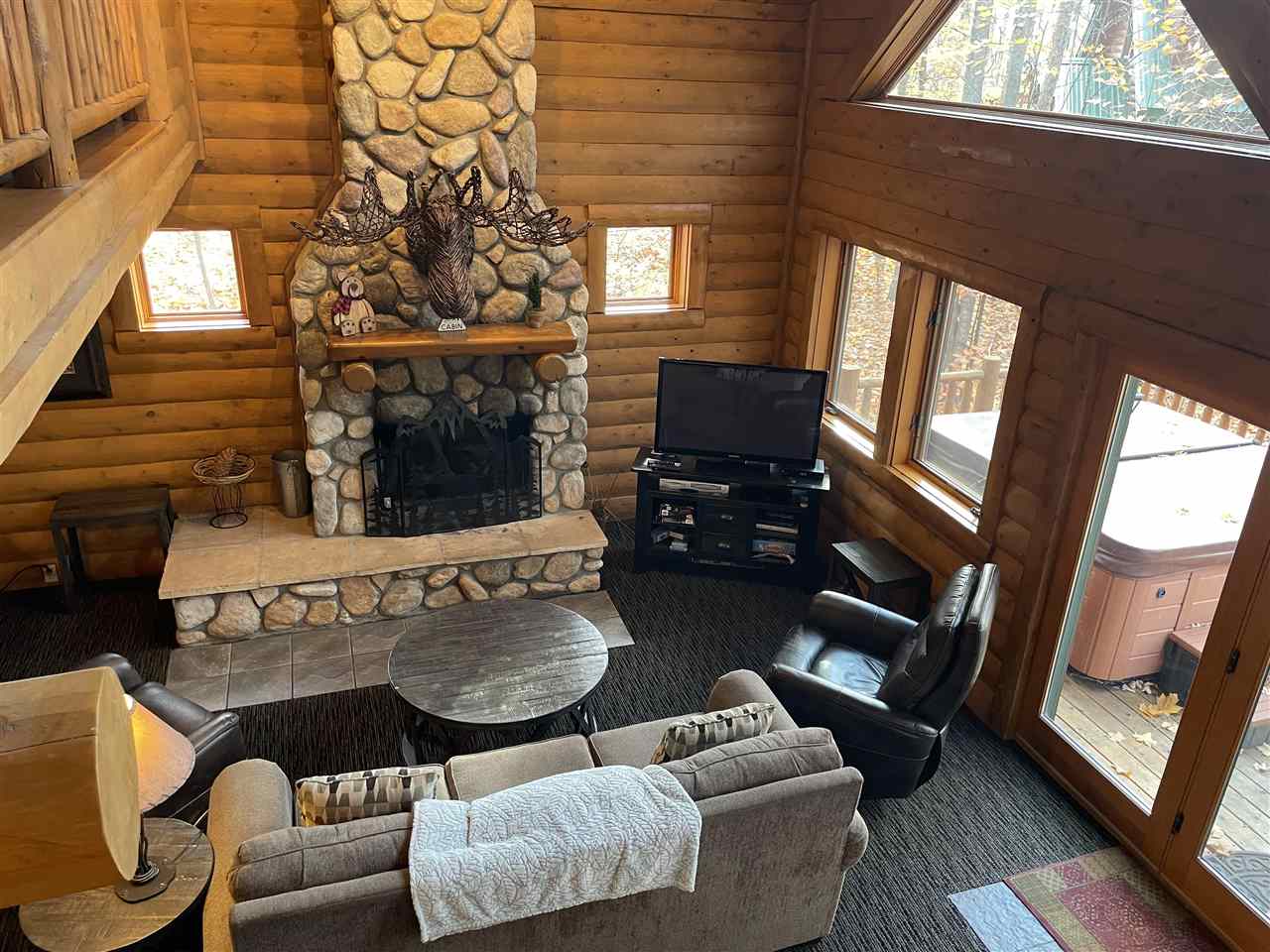 1075 Cabin Drive Unit: Unit #818 "D" / Door #818