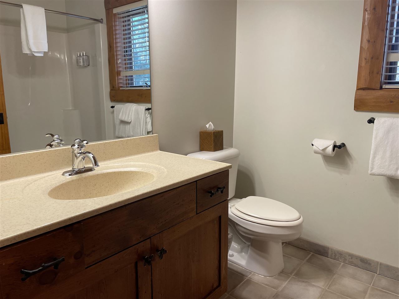 1075 Cabin Drive Unit: Unit #818 "D" / Door #818