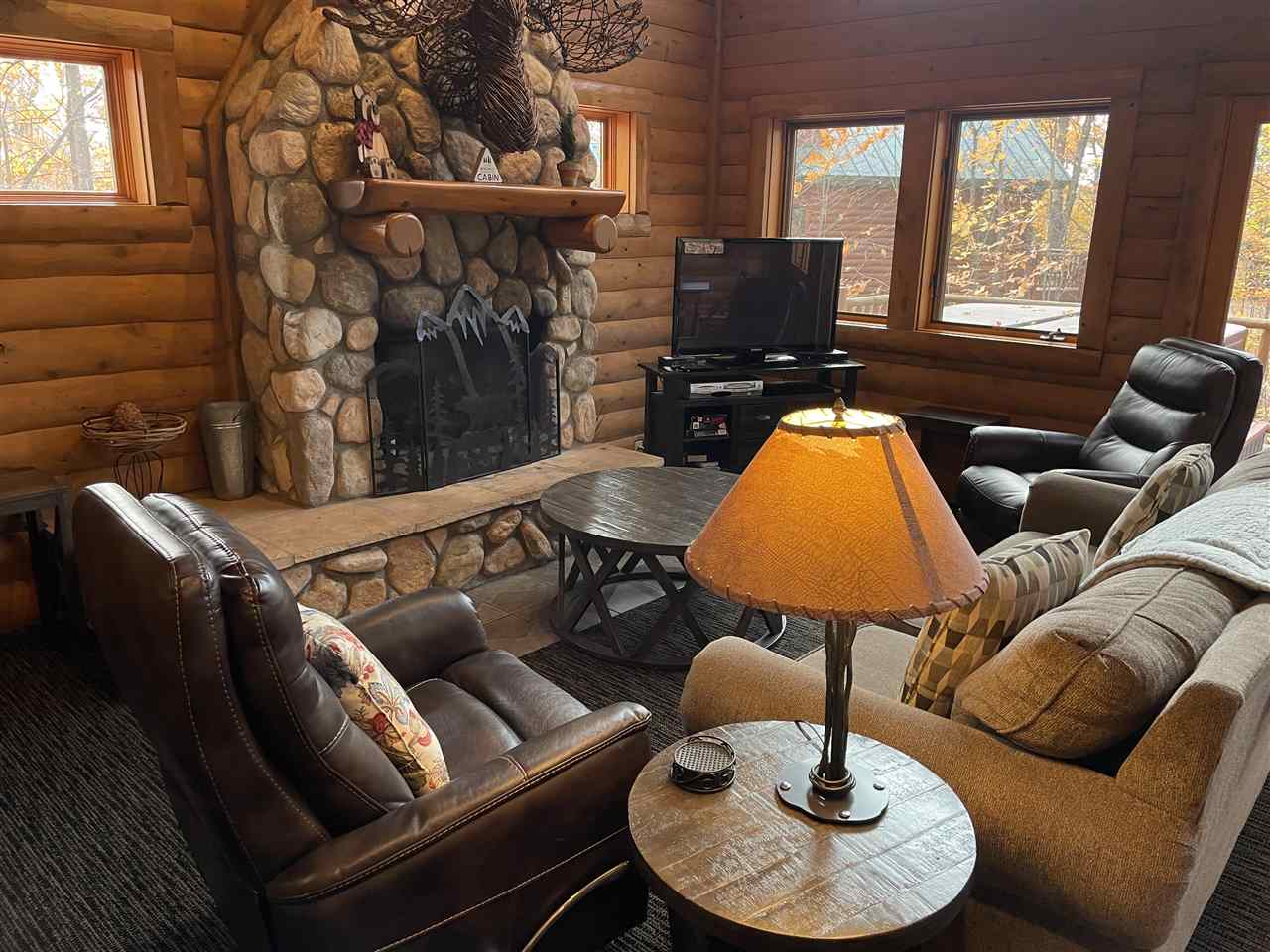 1075 Cabin Drive Unit: Unit #818 "D" / Door #818